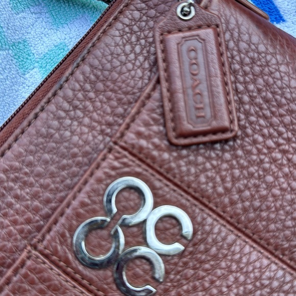 COACH 4C North South Pebble leather Crossbody Brown #C1069-43805 - Picture 2 of 11